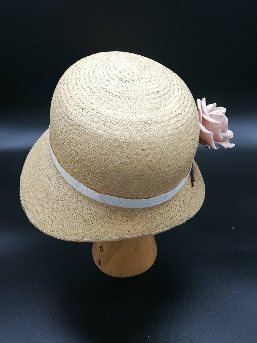 De L'Autre Cote Du Miroir-Chapeaux-Châteauroux-7.2