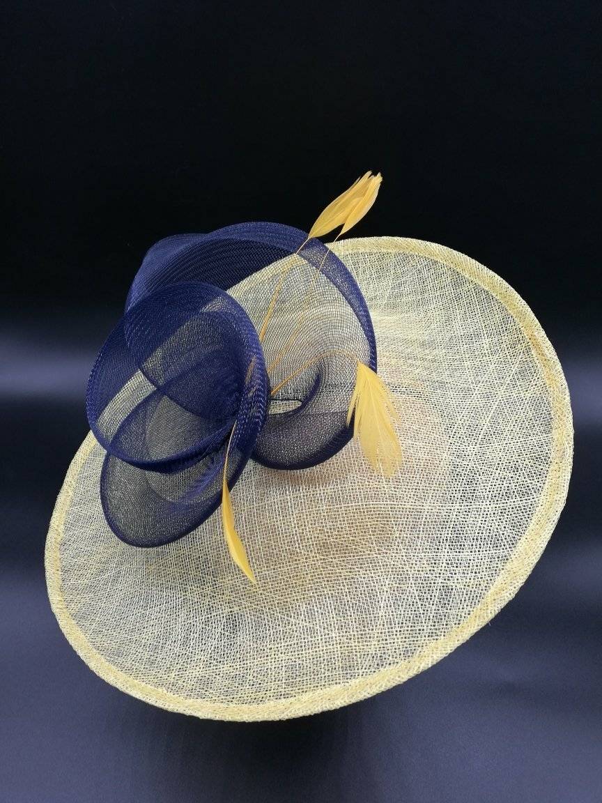 De-L'Autre-Cote-Du-Miroir-Chapeaux-Châteauroux(c26.2)